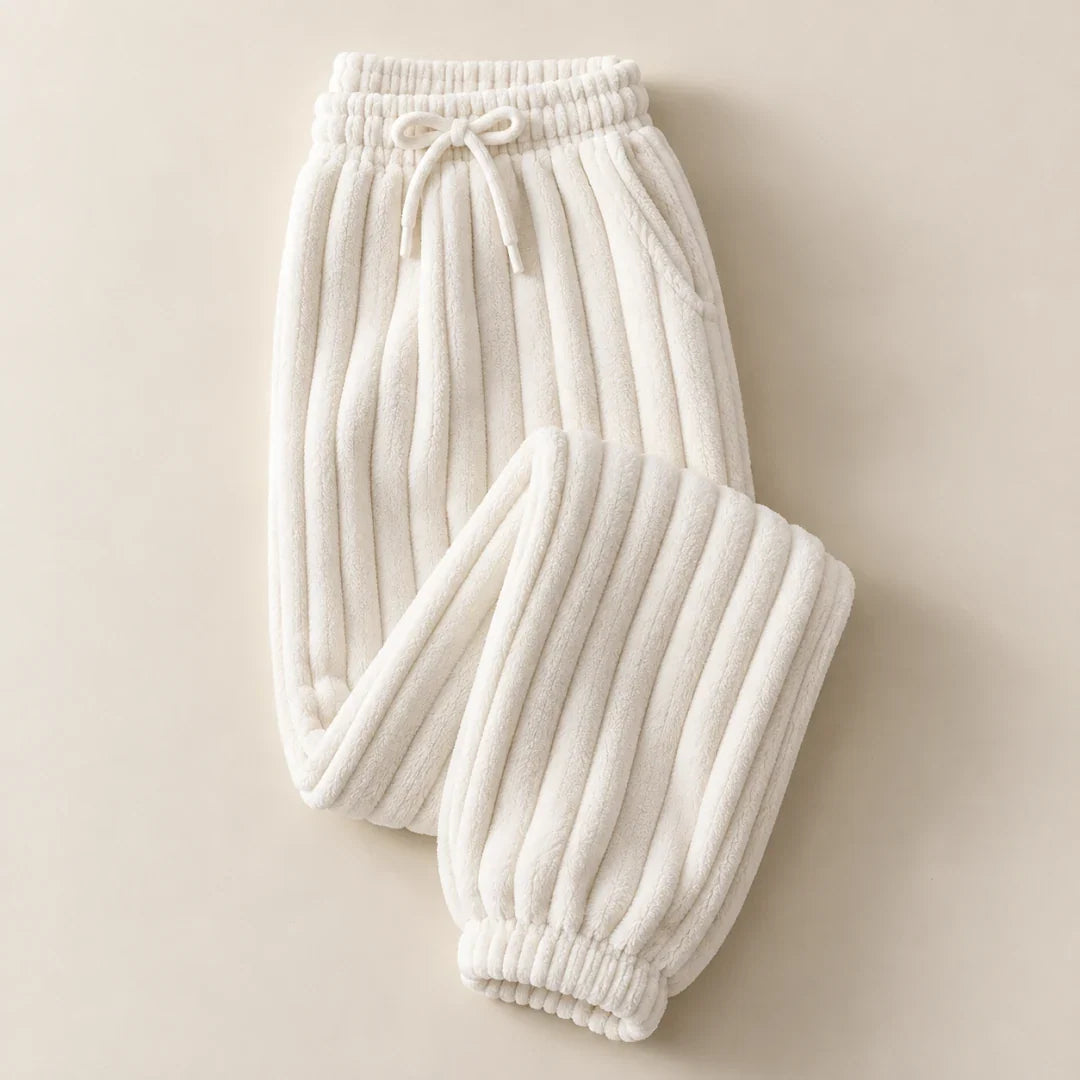 The Cherish Company — Relaxed Fleece Lounge Sweatpants in White