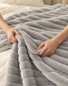 The Cherish Company — ArdoToasty™ Oversized Plush Fleece Blanket in Light Grey