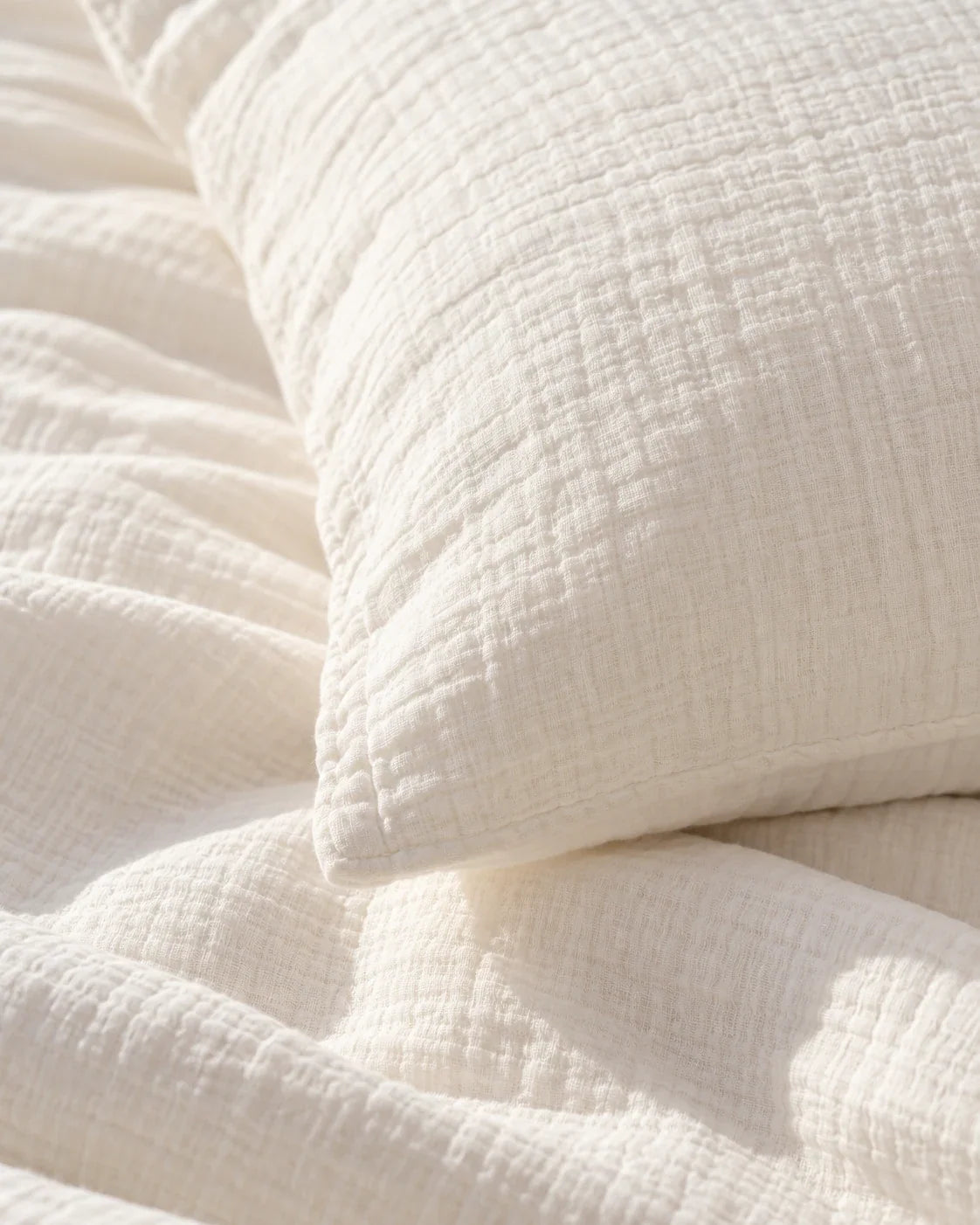 The Cherish Company — Two-Layer Muslin Duvet Cover and Fitted Sheet Set in White